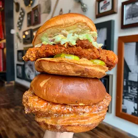 Chicken sandwiches Elmhurst, IL