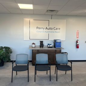 Bild von Perry Auto Care