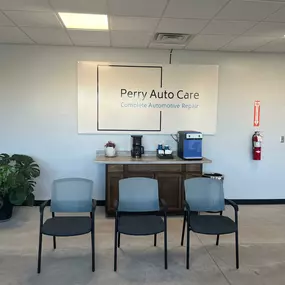 Bild von Perry Auto Care