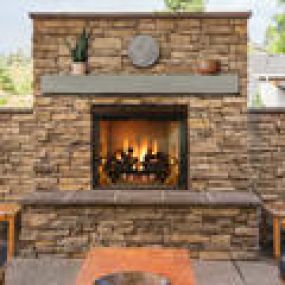 Bild von The Warm Hearth Fireside and Patio Shop