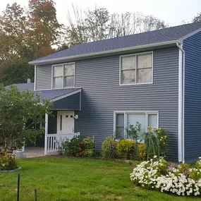 New vinyl siding replacement