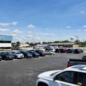 Integrity Autoplex is the best dealership in Elkhart, Indiana that sells used cars at a great price.