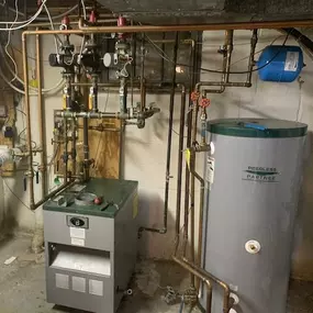 We understand that HVAC issues can arise unexpectedly, which is why our team is always ready to provide emergency services for both heating and cooling!

Royal Comfort has a solution for every need, no matter the time. This customer called us on a cold winter day with no heat. We promptly had their heat back up and running, Feeling like Royalty!