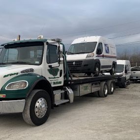 Call now for a 24/7 towing service!