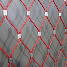 Stainless steel cable mesh in red for residential, commercial and industrial applications by Carl Stahl DecorCable.