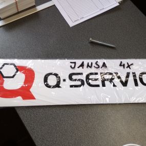 Q-SERVICE Autodílna Jansa