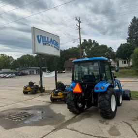 Bild von Village Tractor & Repair of Niagara