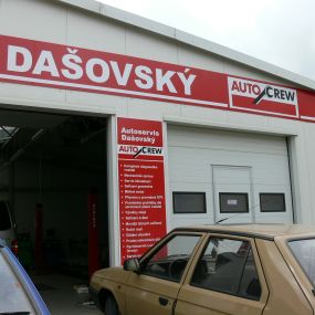 Q-SERVICE Autoopravna Dašovský