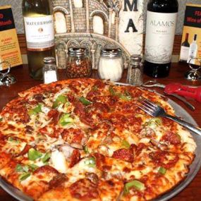 Bild von Sutera's Italian Restaurant, Pizza & Catering- CLOSED