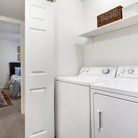 Full-Size Washer & Dryer