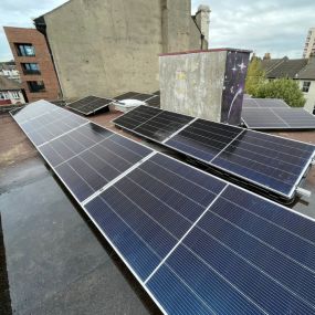 Bild von Evolve Renewables Solar Panels & Air Source Heat Pumps