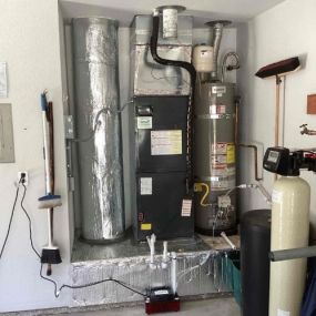 Upright HVAC system - Installed by Gallaghers - Los Molinos