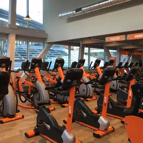 Basic-Fit Utrecht Stationsplein 24/7 -cardio