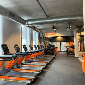 Basic-Fit Bussum Nieuwe Spiegelstraat - cardio