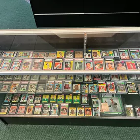 Bild von CLE Sports Cards & Collectibles