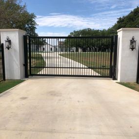 Ornamental Iron Estate Gate with Columns