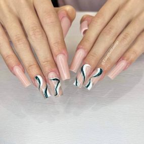 Bild von KIARA NAIL LOUNGE