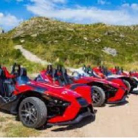 Polaris_Slingshot_Cars.jpg