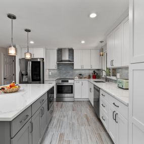 Bild von Brutsky Builds - Kitchen and Bath Remodeler