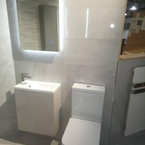 Bild von TW Thomas Bathrooms & Tiles