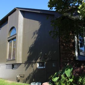 Bennington NE Siding Repaired and Exterior Painted in Sherwin Williams SuperPaint Satin.