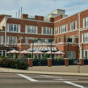 Patio of Kingswood Restaurant in Oxford, Mississippi