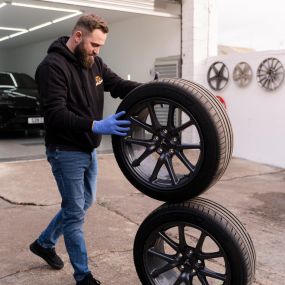 Bild von JR Alloy Wheel Repair