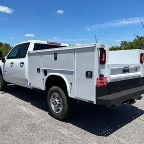 New Chevrolet Silverado 2500HD with Knapheide Service Body