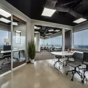 Bild von Lucid Private Offices - Uptown Houston / Tanglewood