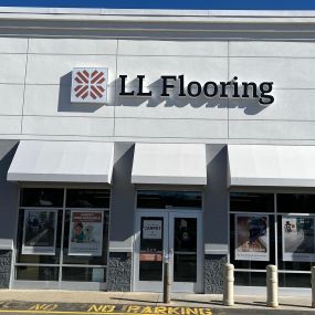 LL Flooring #1465 Concord | 308 Loudon Rd. | Storefront