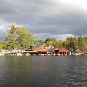 Bild von Fogarty's Lake Flower Marina