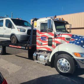 Break down? Call now for a towing service!