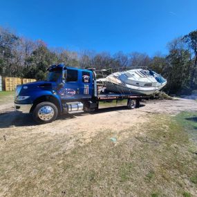 Break down? Call now for a towing service!