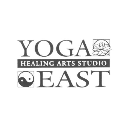 Logo da Yoga East Healing Arts Studio