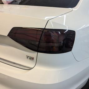 Tail light tint on this 2017 Volkswagen Jetta