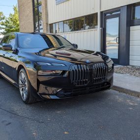 Completed chrome delete on this 2023 BMW i7 x60