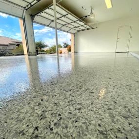 Bild von Two Brothers Epoxy Flooring