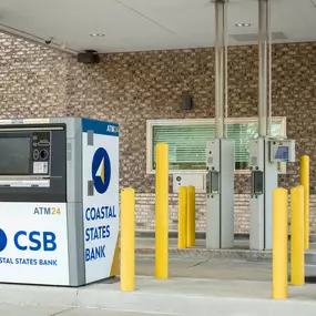 Coastal States Bank ATM in Dawsonville, GA.