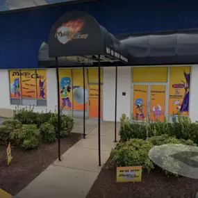 Monster Mini Golf Gaithersburg front entrance.