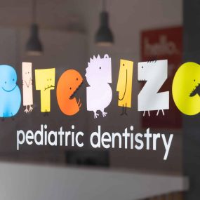 Bild von Bitesize Pediatric Dentistry - Dumbo