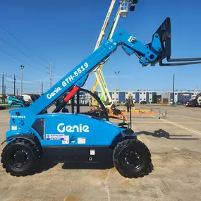 19' 5000LBS DIESEL TELEHANDLER