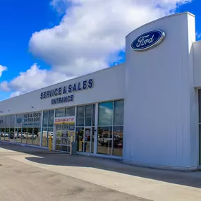 Bild von Fox Ford of Cadillac - Service & Parts