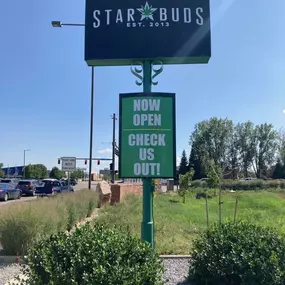 Bild von Star Buds Lakewood