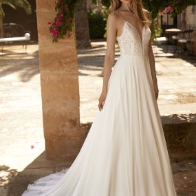 Bianco-Evento-bridal-dress-ELSA-1.jpg