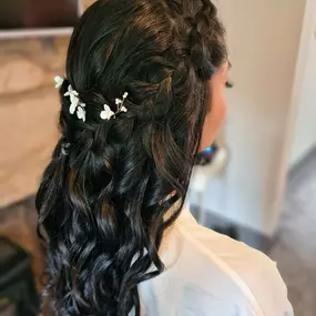 Bild von AurA Hair and Beauty