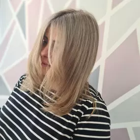 Bild von AurA Hair and Beauty