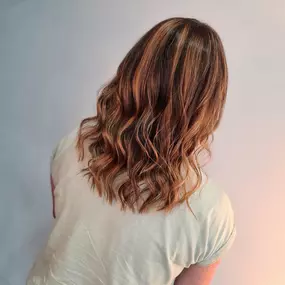 Bild von AurA Hair and Beauty