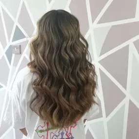 Bild von AurA Hair and Beauty