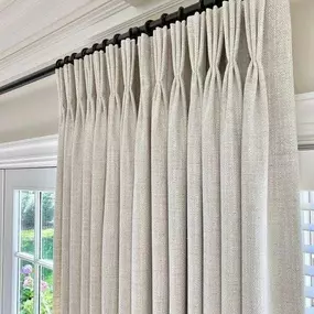 Bild von BEAUTIFUL WINDOW FABRIC & CURTAINS