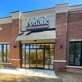 Bild von Petfolk Veterinary & Urgent Care - Huntersville